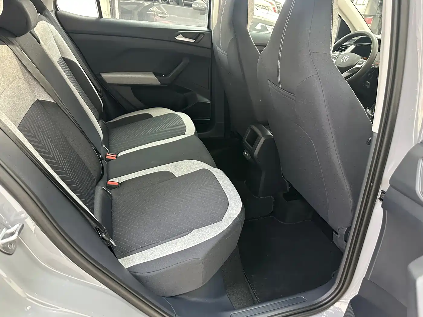 Volkswagen Tharu 2026 New Sharp 1.5L Advance Edition фото 7