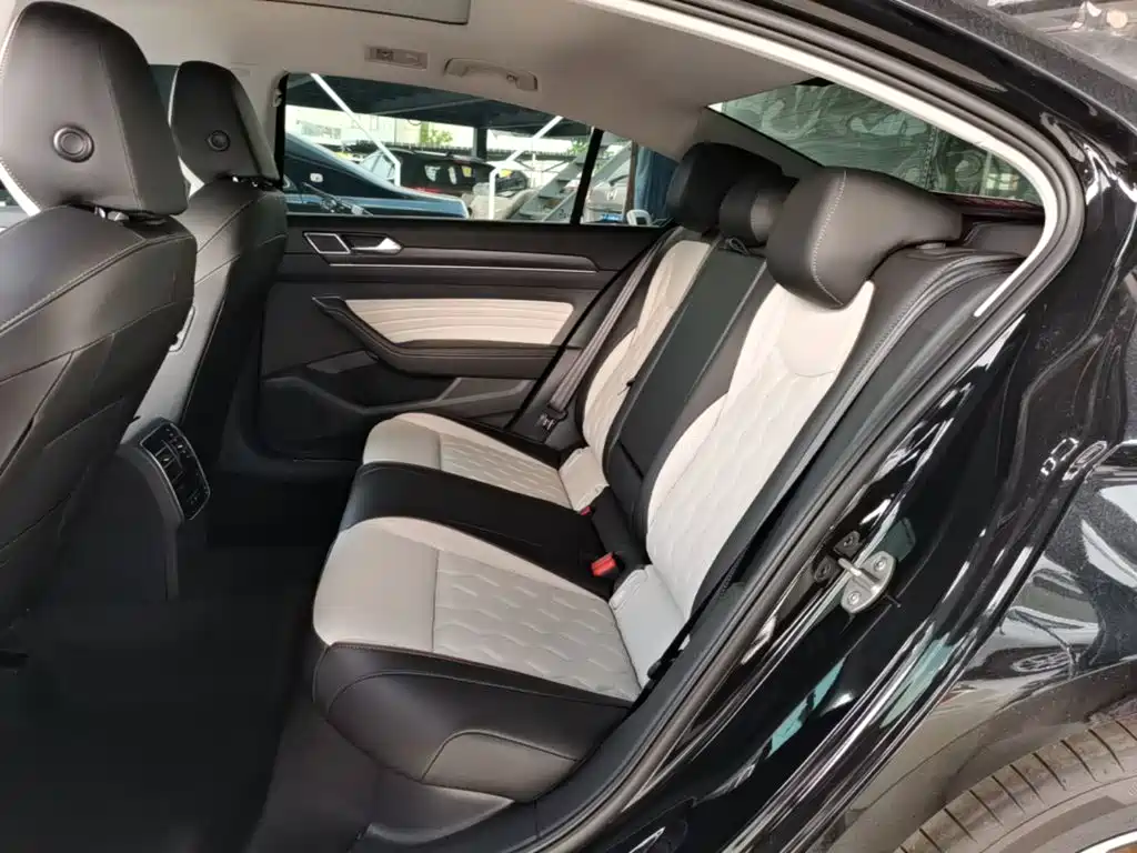 Volkswagen Magotan 2026 2026 Model 30 Million Special Selection 380TSI DSG Luxury