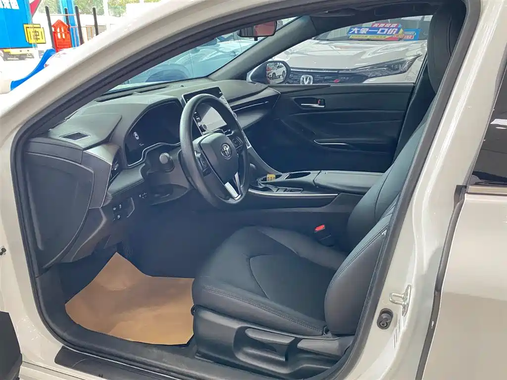 Toyota Avalon 2019 2.0L Progressive Edition (China VI) фото 8