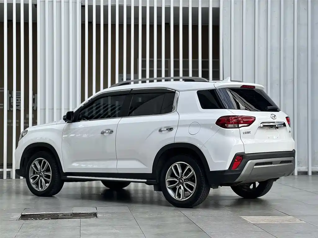 Hyundai Beijing Hyundai ix35 2019 2.0L Automatic 2WD Zhiyong·Enjoy China V фото 6