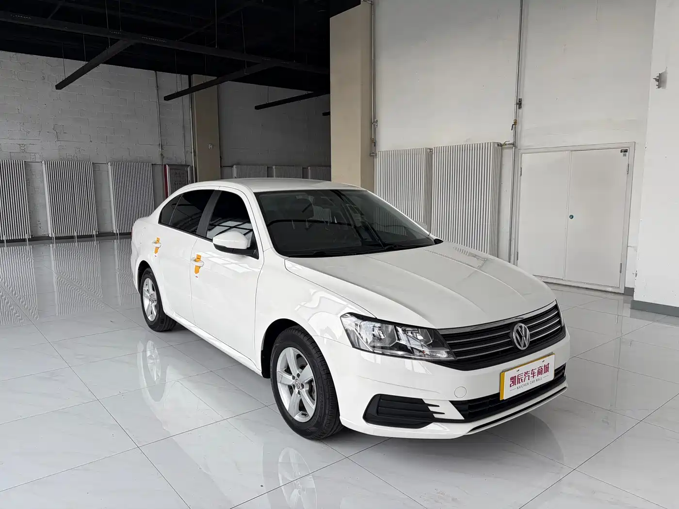 Volkswagen Lavida 2019 Lavida Start 1.5L Auto Trend (China VI) фото 3