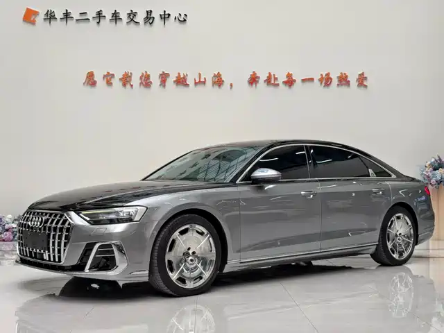 AUDI A8