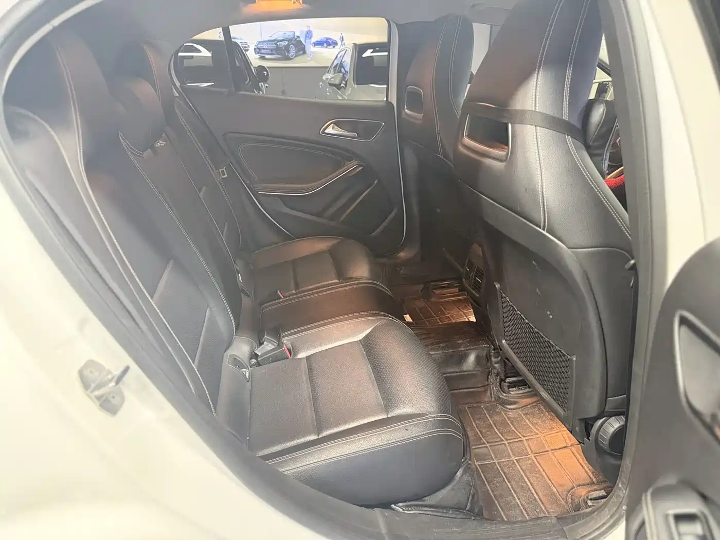 Mercedes-Benz GLA 2019 GLA 200 Dynamic фото 17
