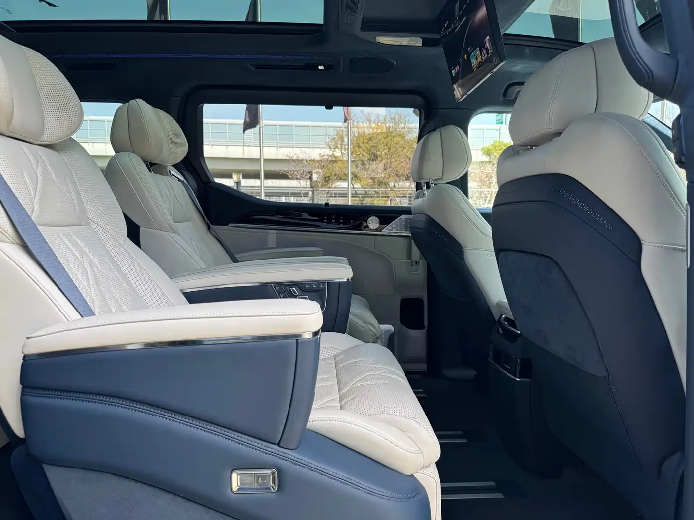 ZEEKR EXTREME KRYPTON 009