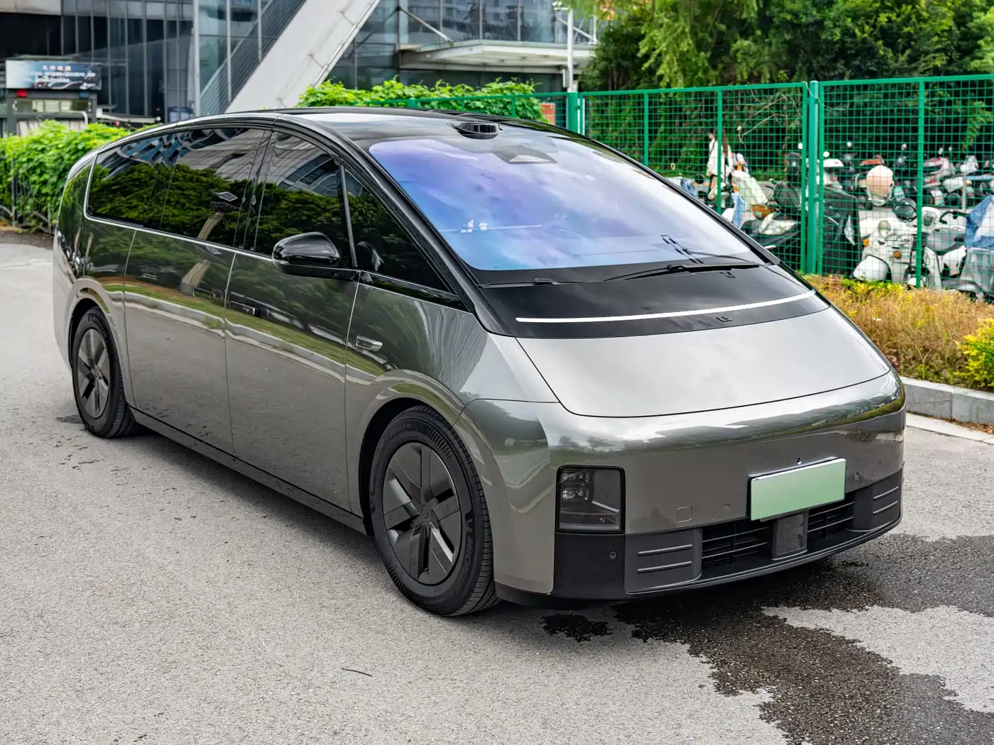 2026 Li Auto MEGA