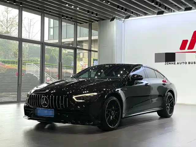 MERCEDES-BENZ AMG GT