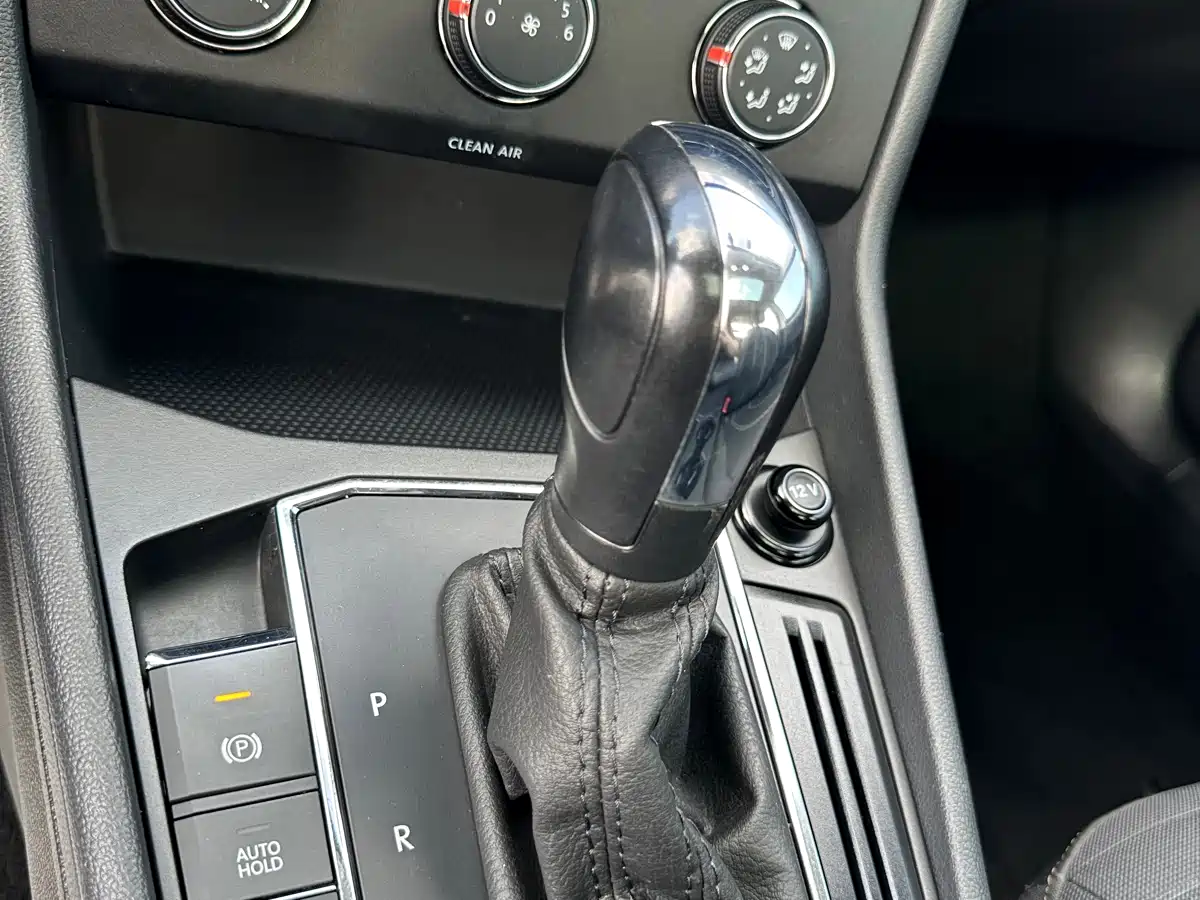 Volkswagen Lavida 2022 280TSI DSG Comfort Edition фото 19