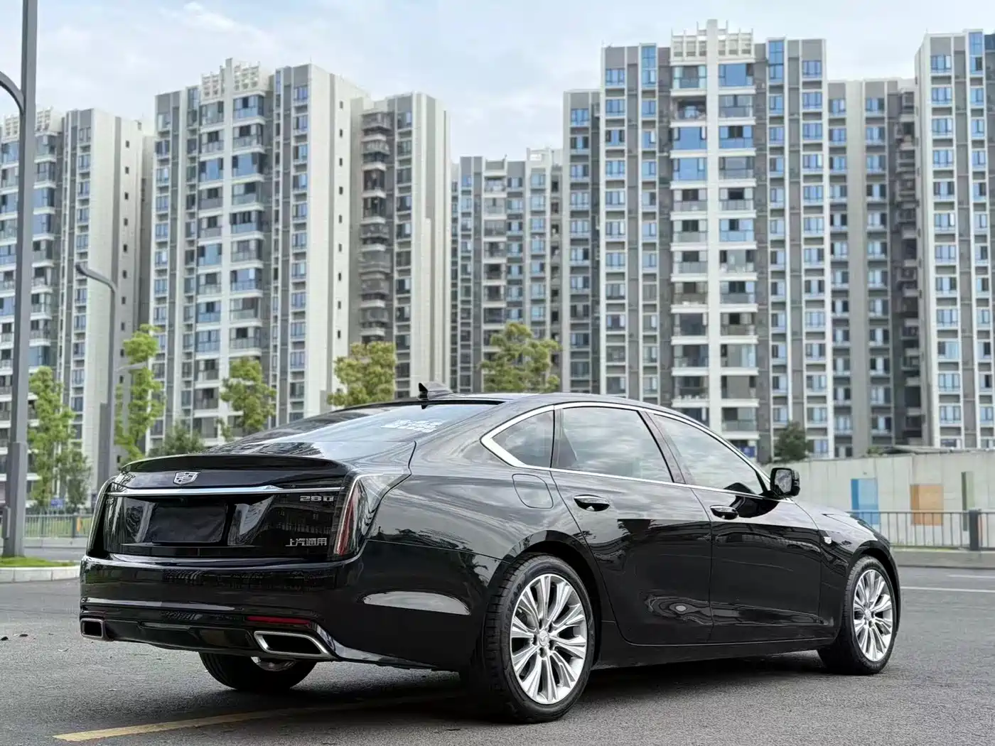 CADILLAC CT6