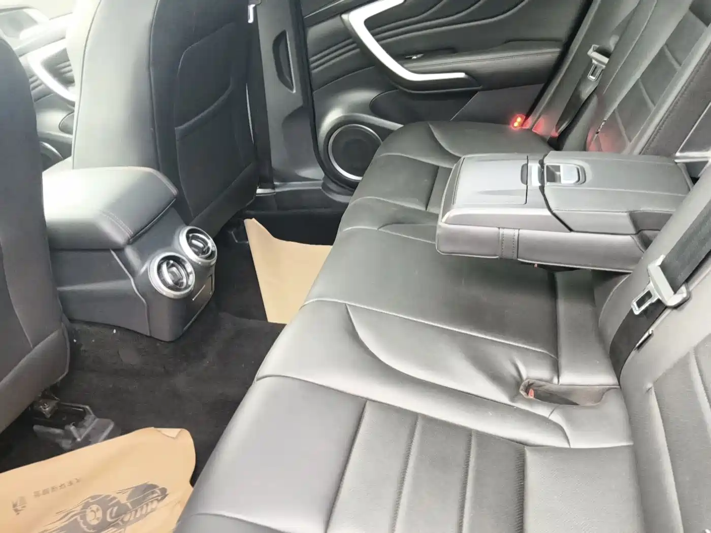 WEI PAI WEI BRAND VV7