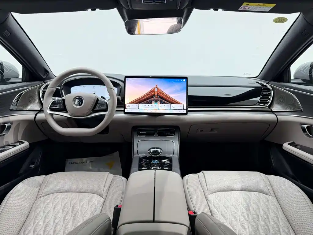 BYD Han 2025 2025 DM-i 125KM LiDAR Smart Driving