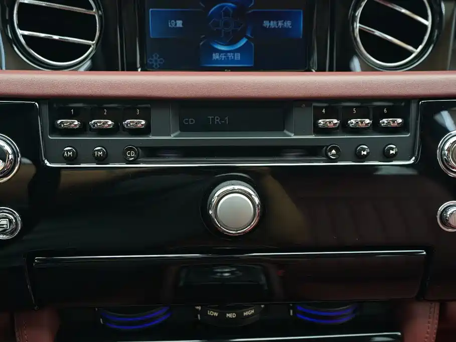 Rolls-Royce Phantom 2012 2013 6.7L Standard
