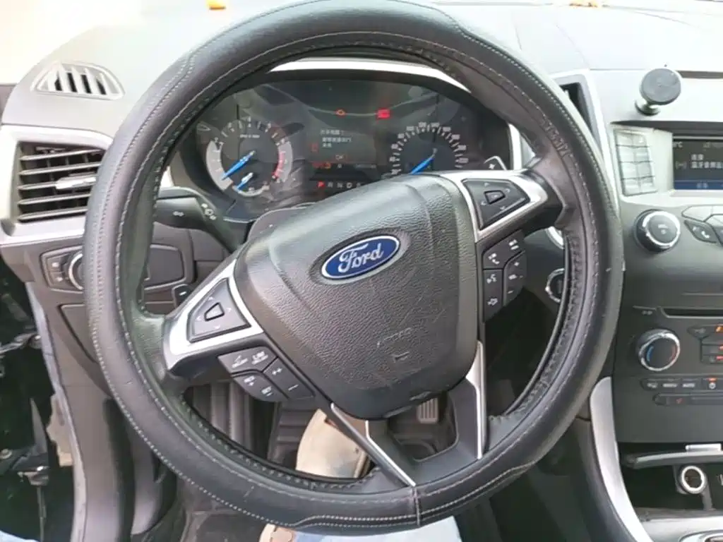 Ford Edge 2017 2017 EcoBoost 245 2WD Platinum 5-seater