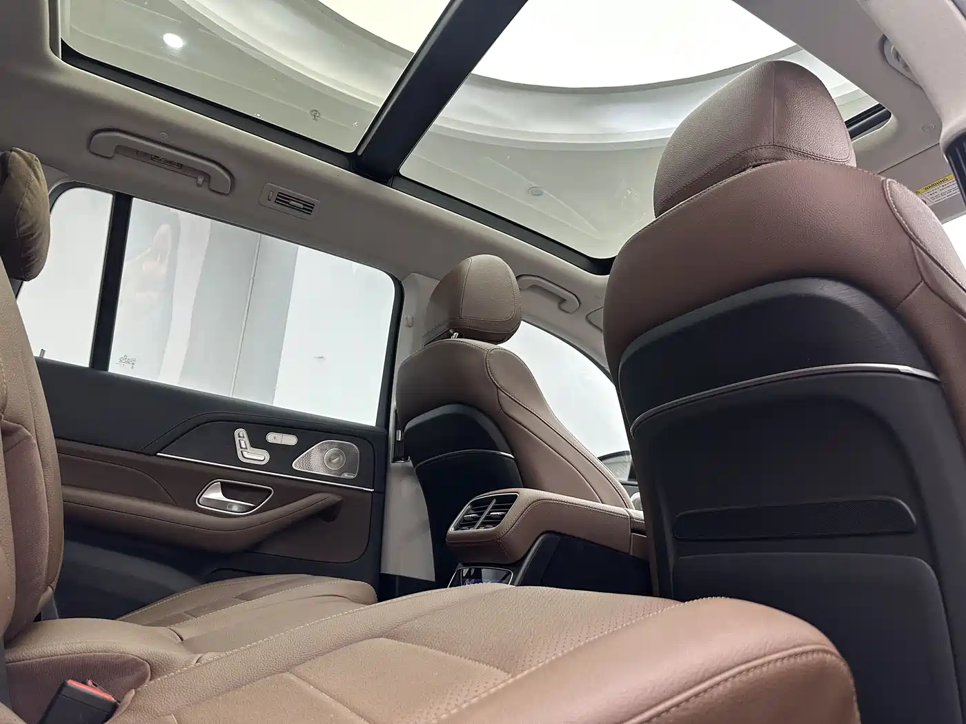 Mercedes-Benz GLS 2024 GLS 450 4MATIC Fashion Edition фото 15