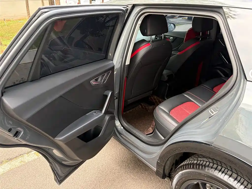 Audi Q2L 2021 Model 35 TFSI Fashion Dynamic фото 18