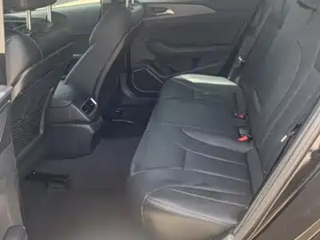 Hongqi H5 2020 1.5T DCT Qi Rhythm Edition фото 10