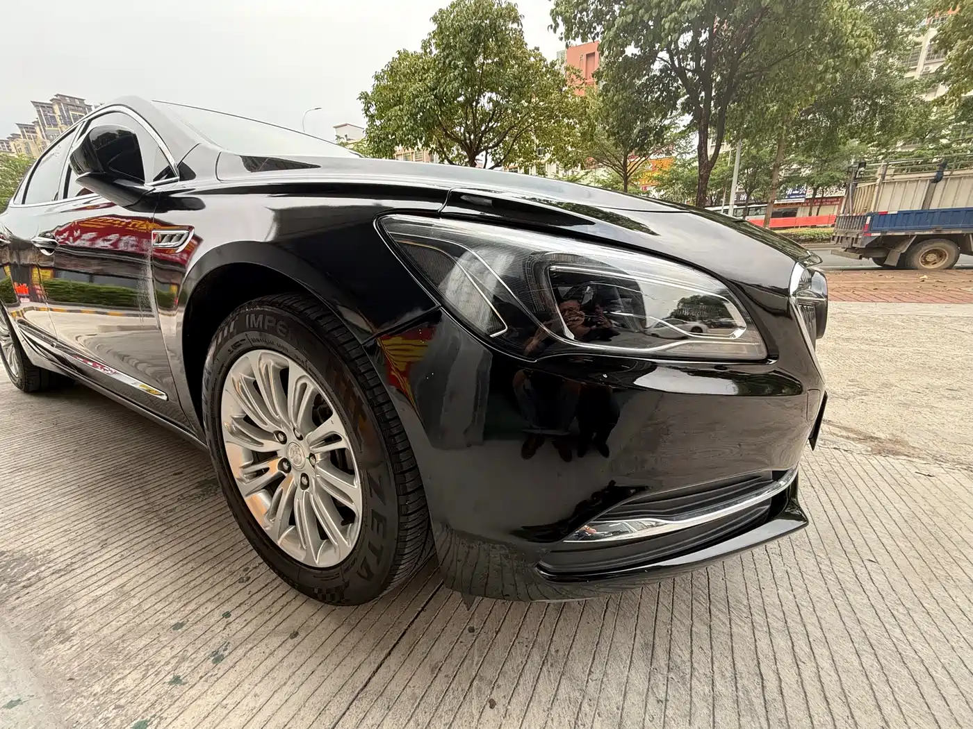 Buick LaCrosse 2018 Model 20T Elite Edition фото 5