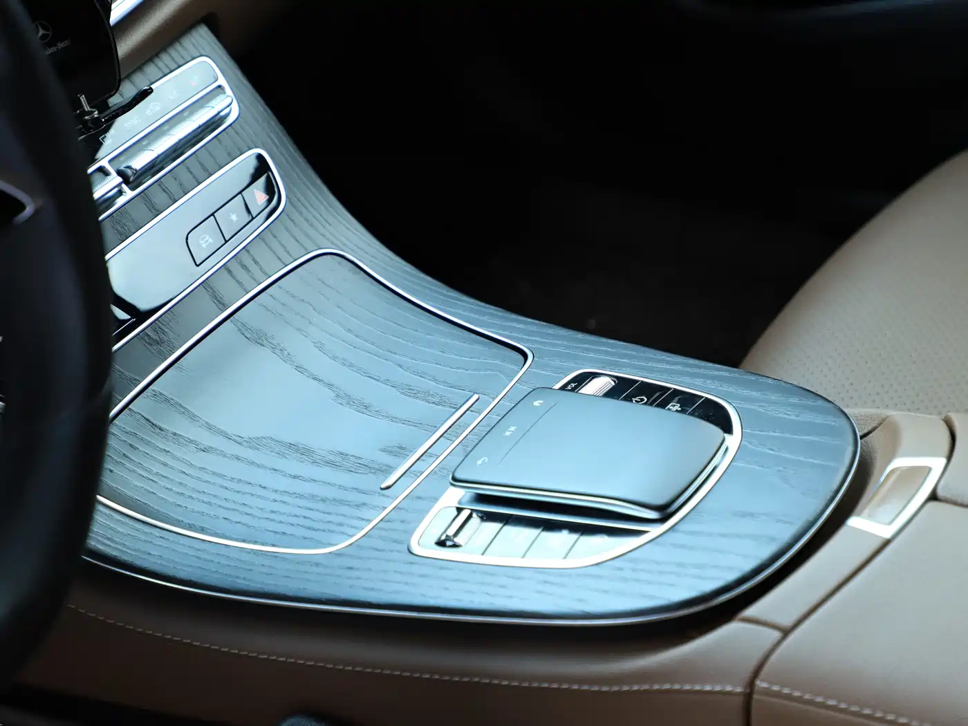 Mercedes-Benz E-Class 2021 Facelift E 300 L Sport Luxury фото 18