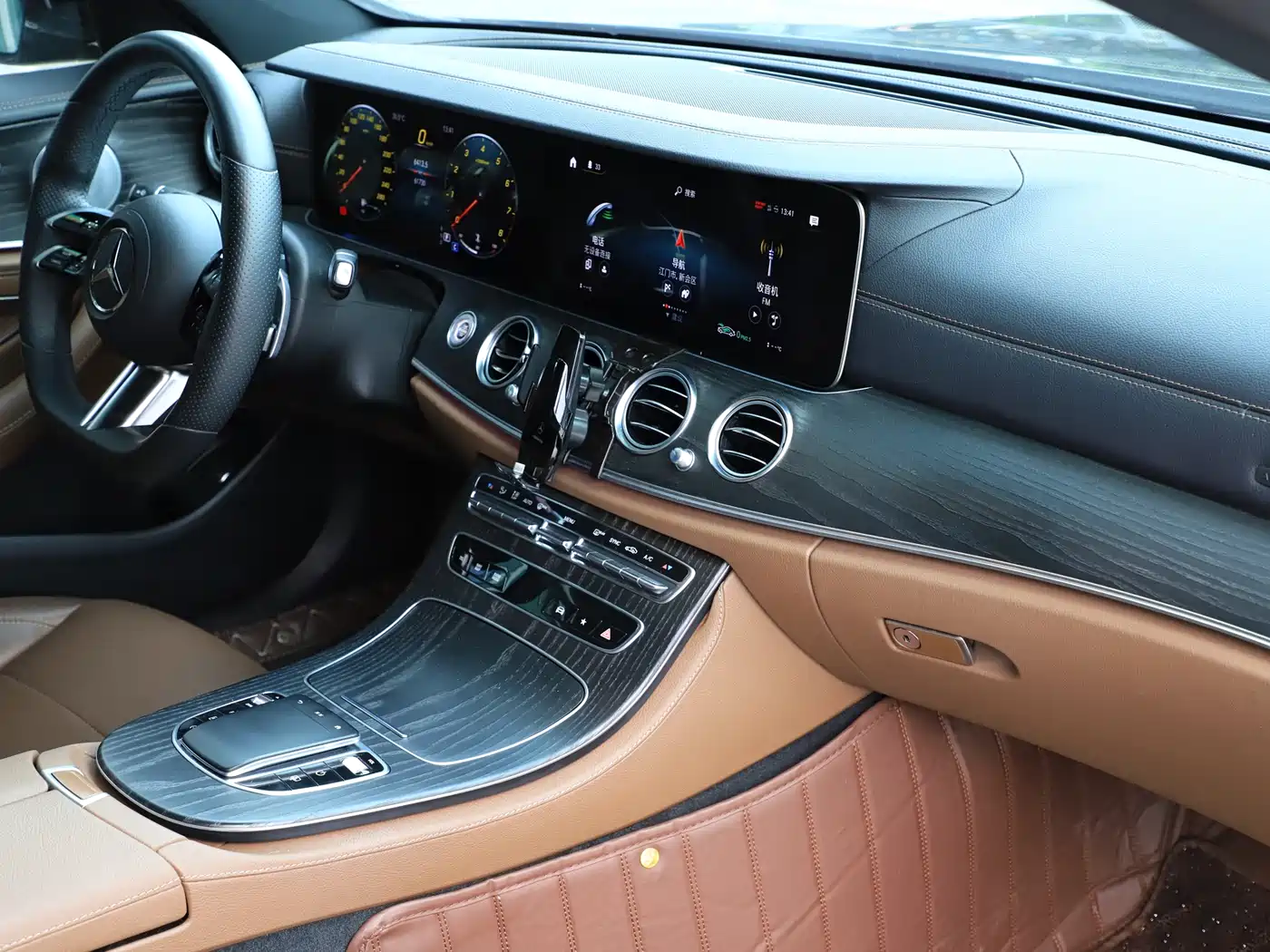 Mercedes-Benz E-Class 2021 Facelift E 300 L Sport Luxury фото 20