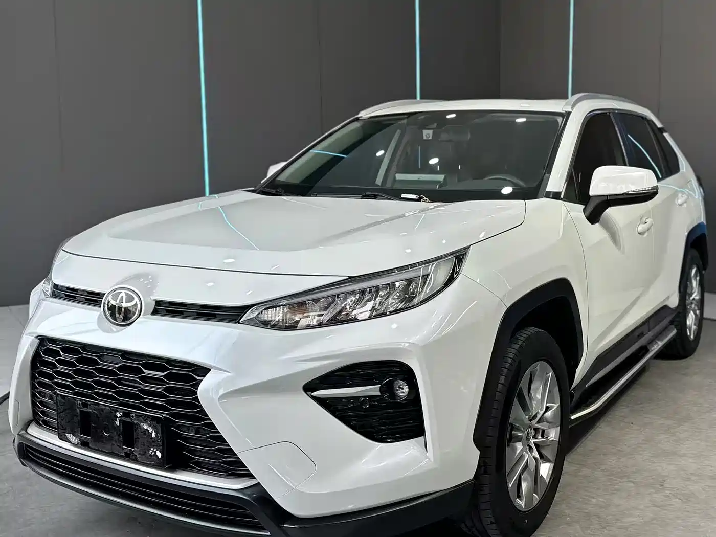 Toyota Wildlander 2020 2.0L CVT AWD Luxury Edition