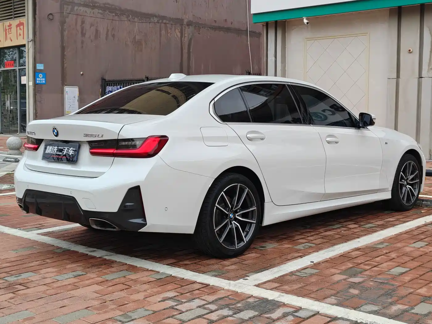 BMW 3 Series 2023 325Li M Sport Package фото 20