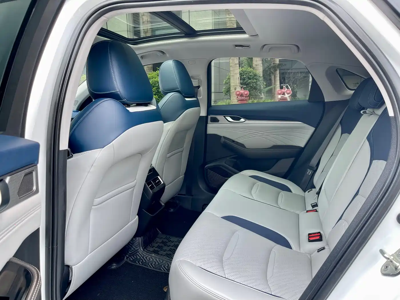 GEELY AUTOMOBILE XINGRUI