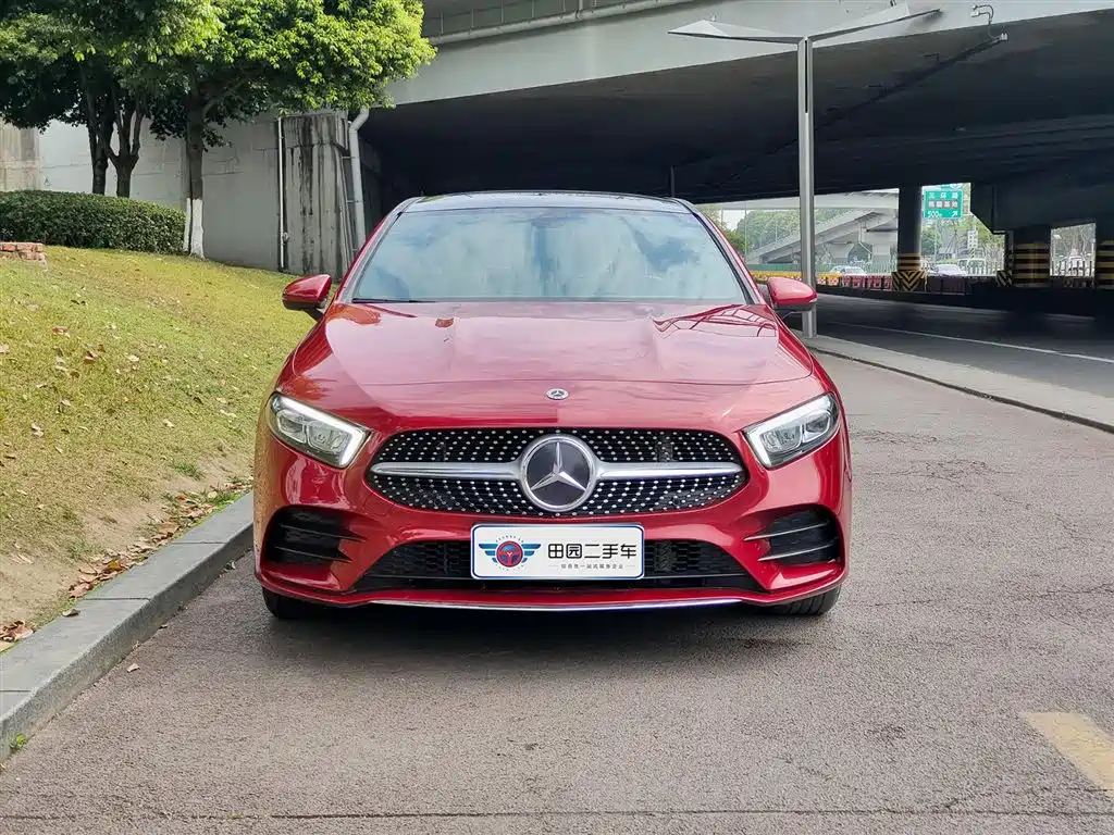 Mercedes-Benz A-Class 2022 Facelift A 200 L Sport Sedan Fashion Style фото 2