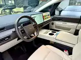 Фото 6 - Li Auto MEGA