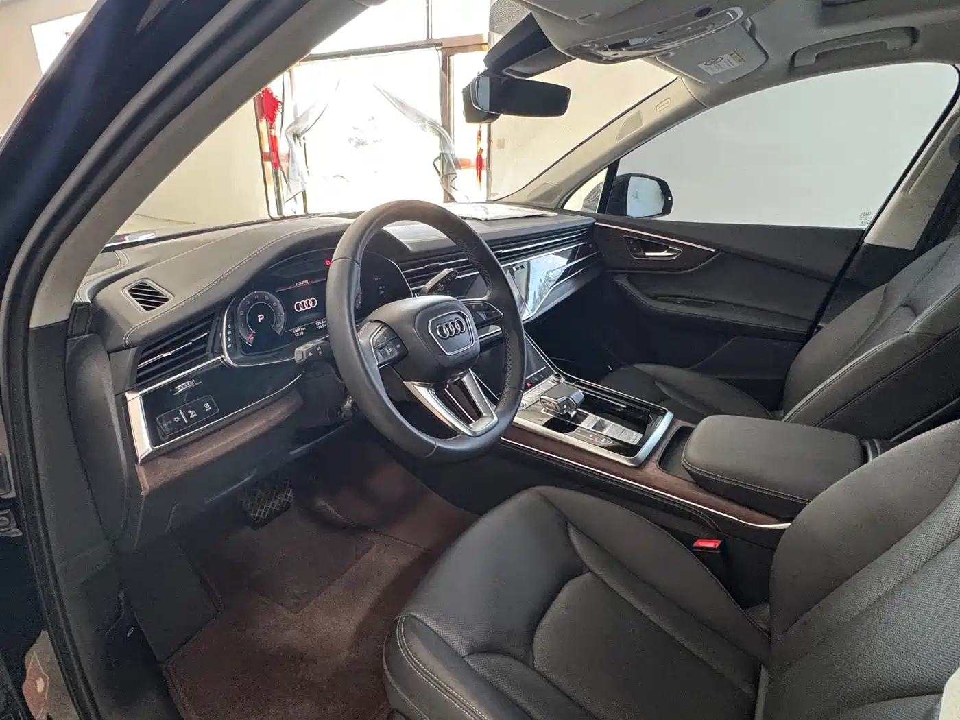 Audi Q7 2025 2025 55 TFSI quattro S line Sport