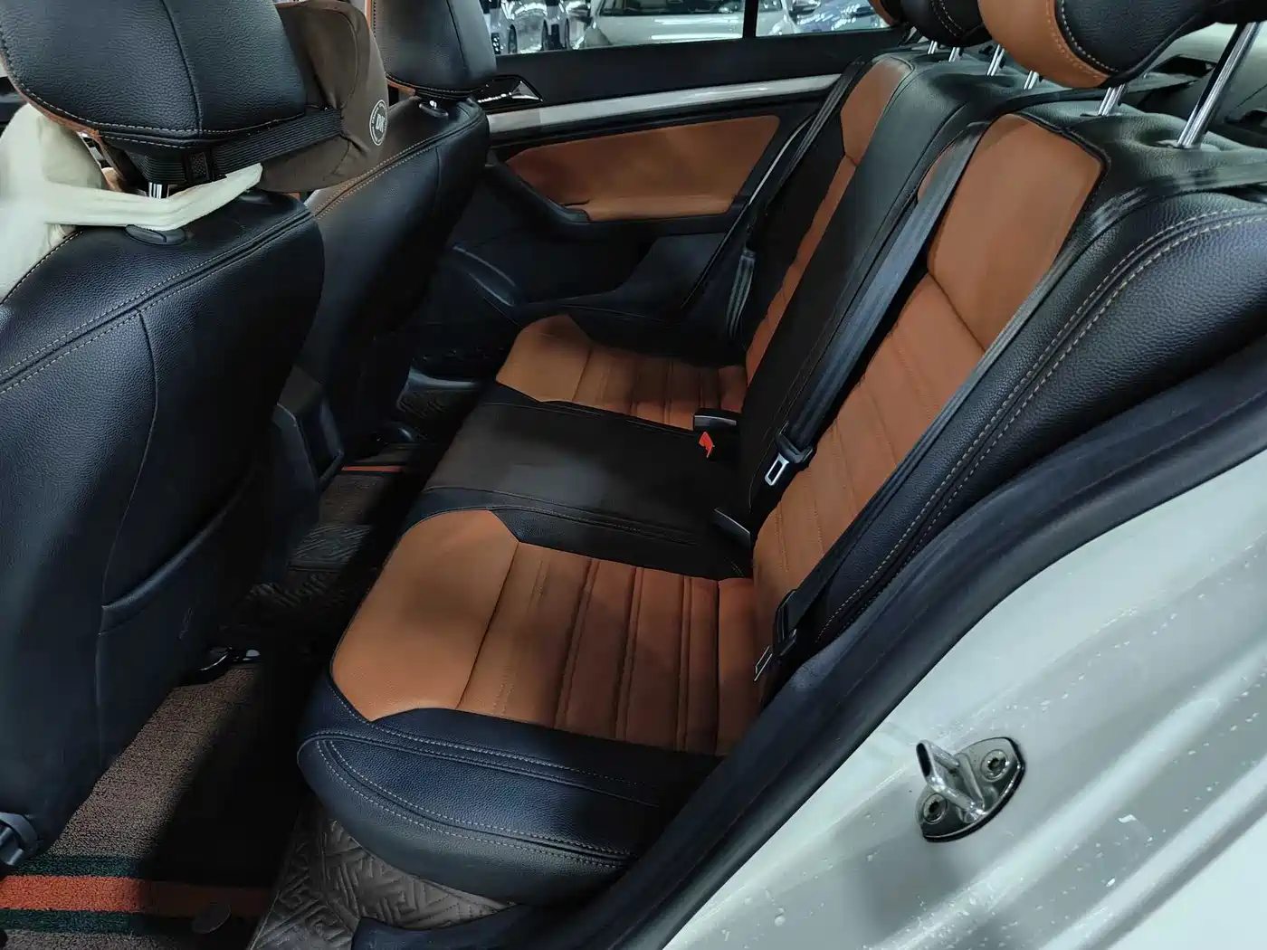 Volkswagen Lavida 2018 Classic 1.5L Automatic Trend China VI фото 5