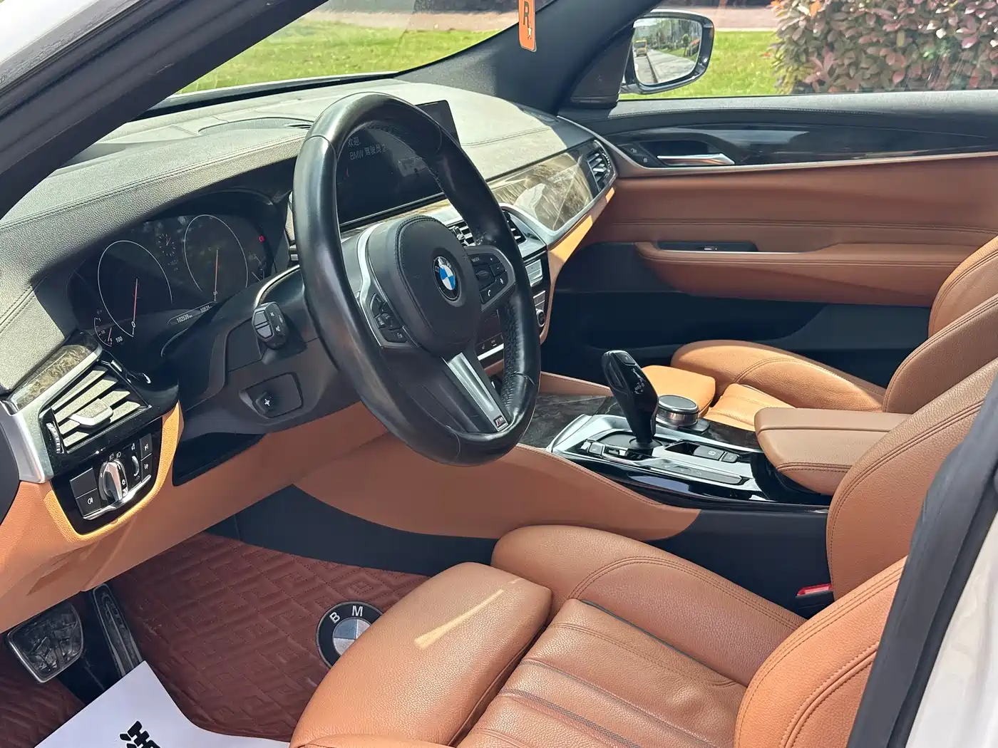BMW 6 Series GT 2019 630i M Sport Package фото 7