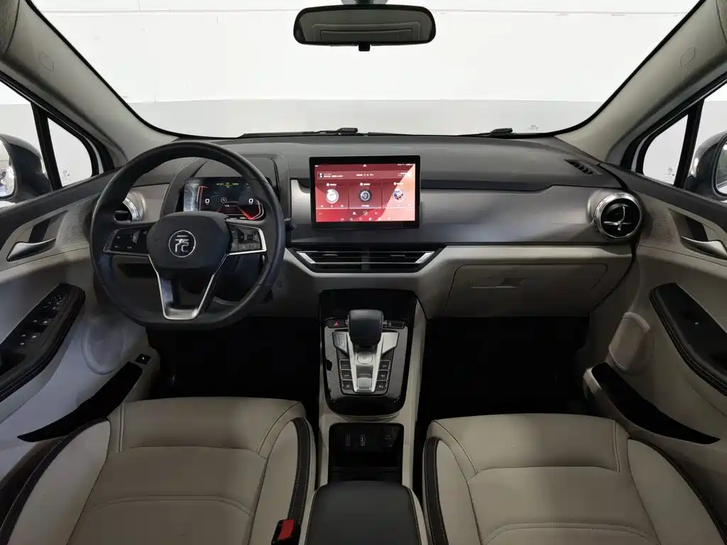 BYD Yuan Pro 2022 2021 401KM Luxury Model