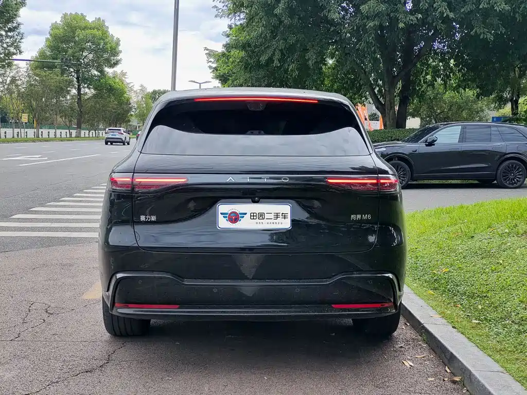 2026 Aito AITO M6