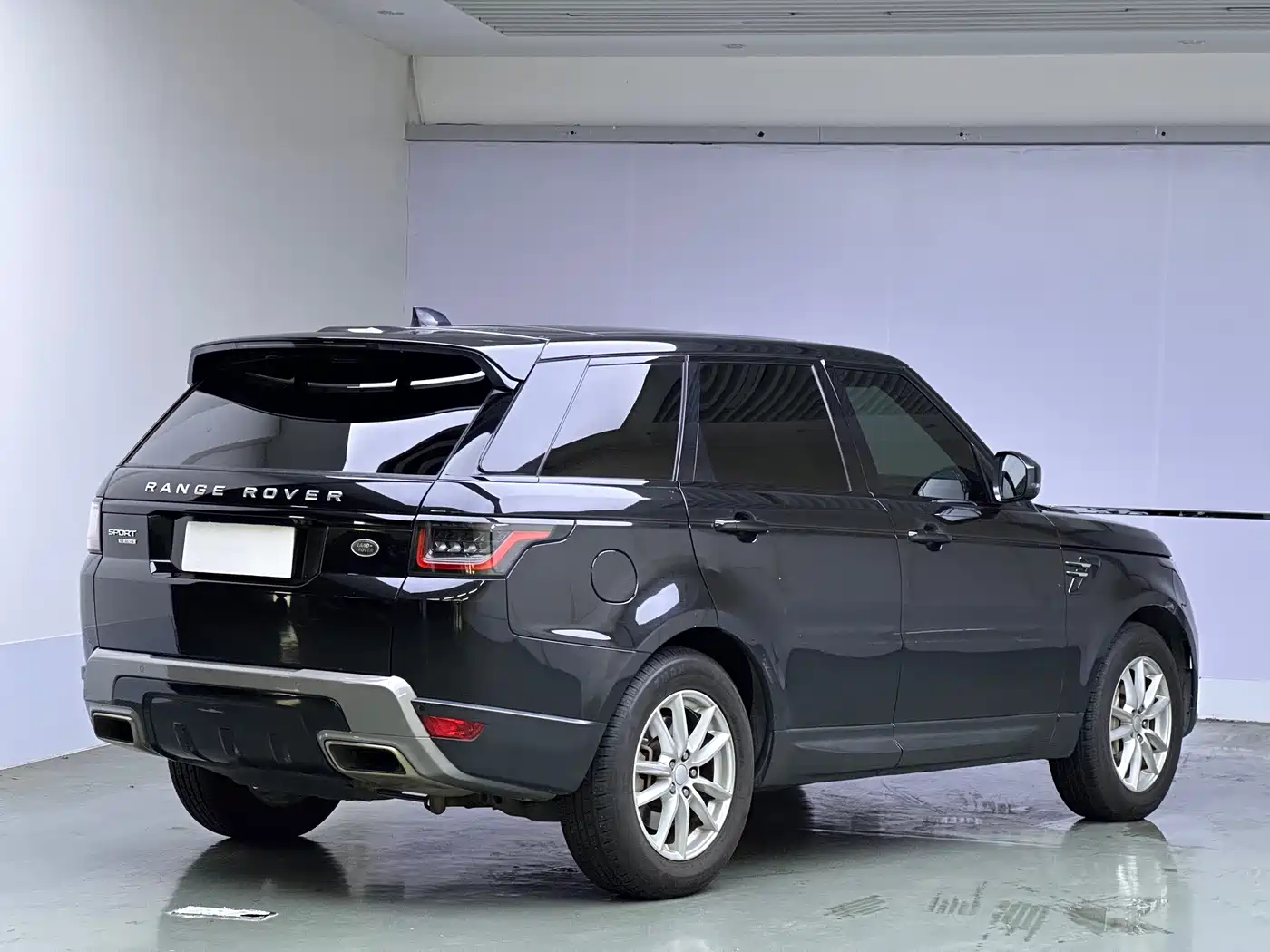 Land Rover Range Rover Sport 2019 3.0 SC V6 Special Edition фото 6