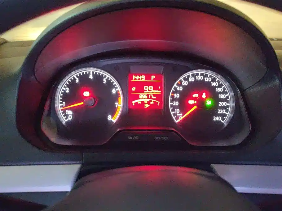 Volkswagen Jetta 2015 Value Edition 1.6L Automatic Comfort фото 14