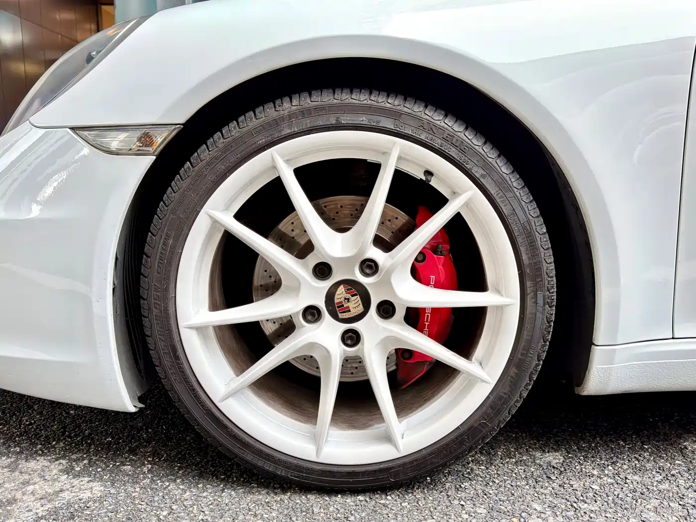 Porsche 911 2012 Carrera S Cabriolet 3.8L фото 16