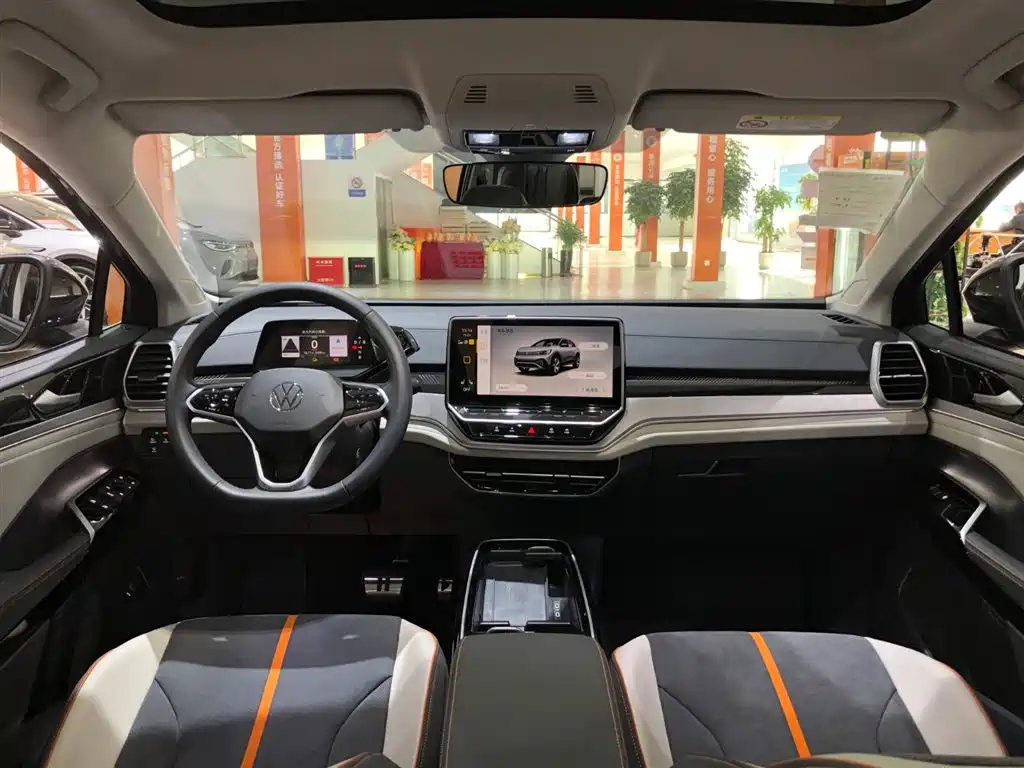 VOLKSWAGEN ID.6 CROZZ