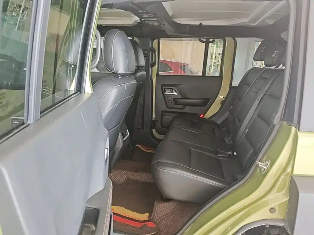BAIC ORV Beijing Offroad BJ40 2016 2016 Model 40L 2.3T Automatic 4WD Exclusive