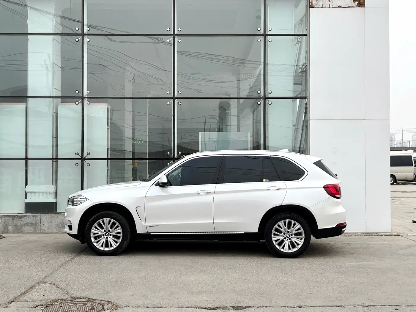 BMW X5 (Import) 2014 xDrive35i Leading фото 8