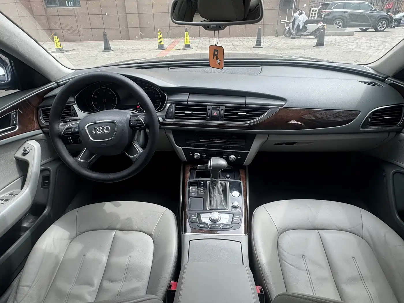 Audi A6L 2012 30 FSI Comfort фото 5