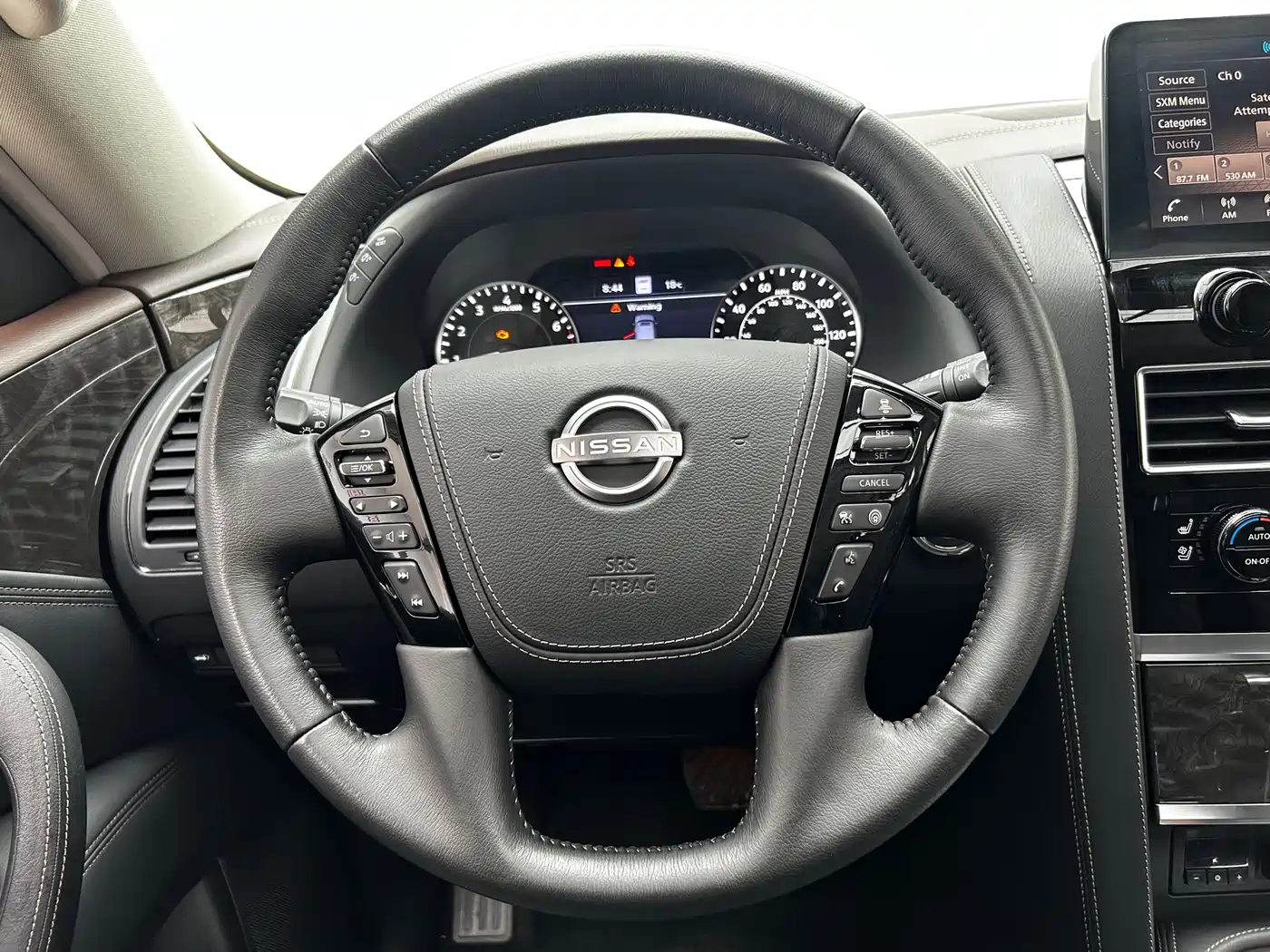 Nissan Patrol 2023 ARMADA 5.6L Armada Flagship Edition фото 40
