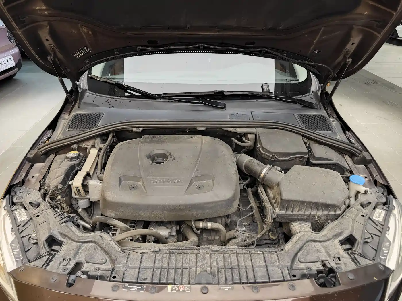 Фото 34 - Volvo S60