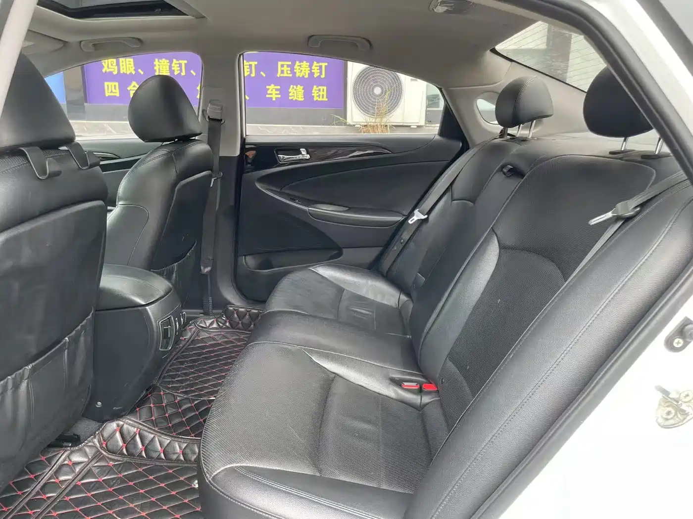 Hyundai Sonata 2014 2.0L Automatic Luxury фото 7