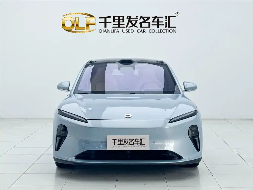 NIO NIO ET5T