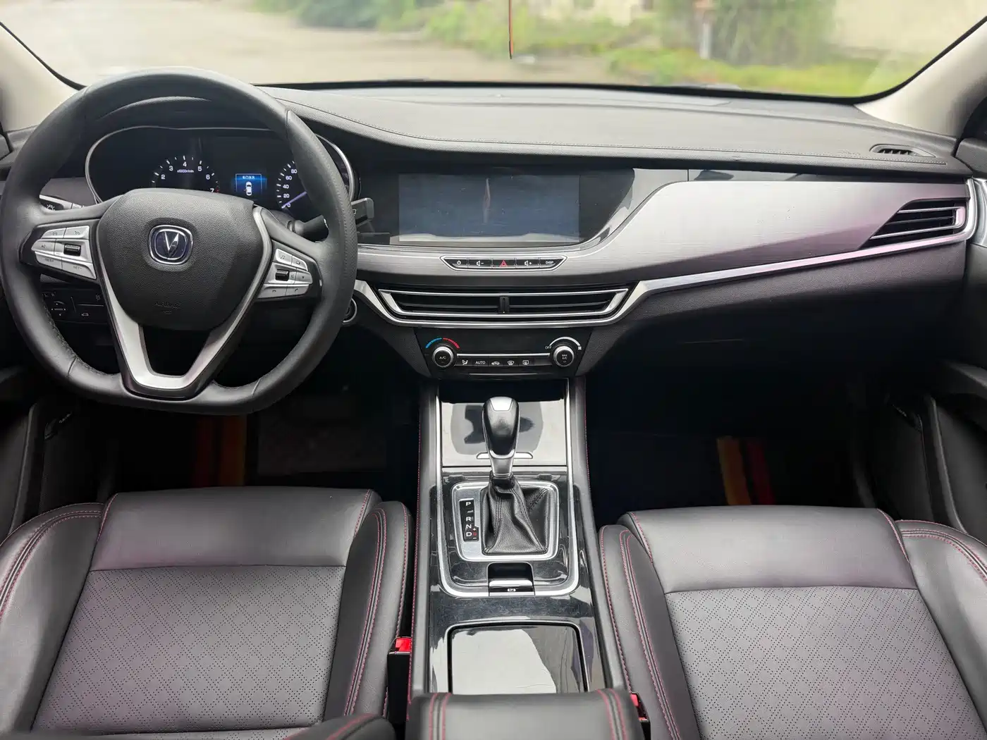 Photo 10 - Changan Eado