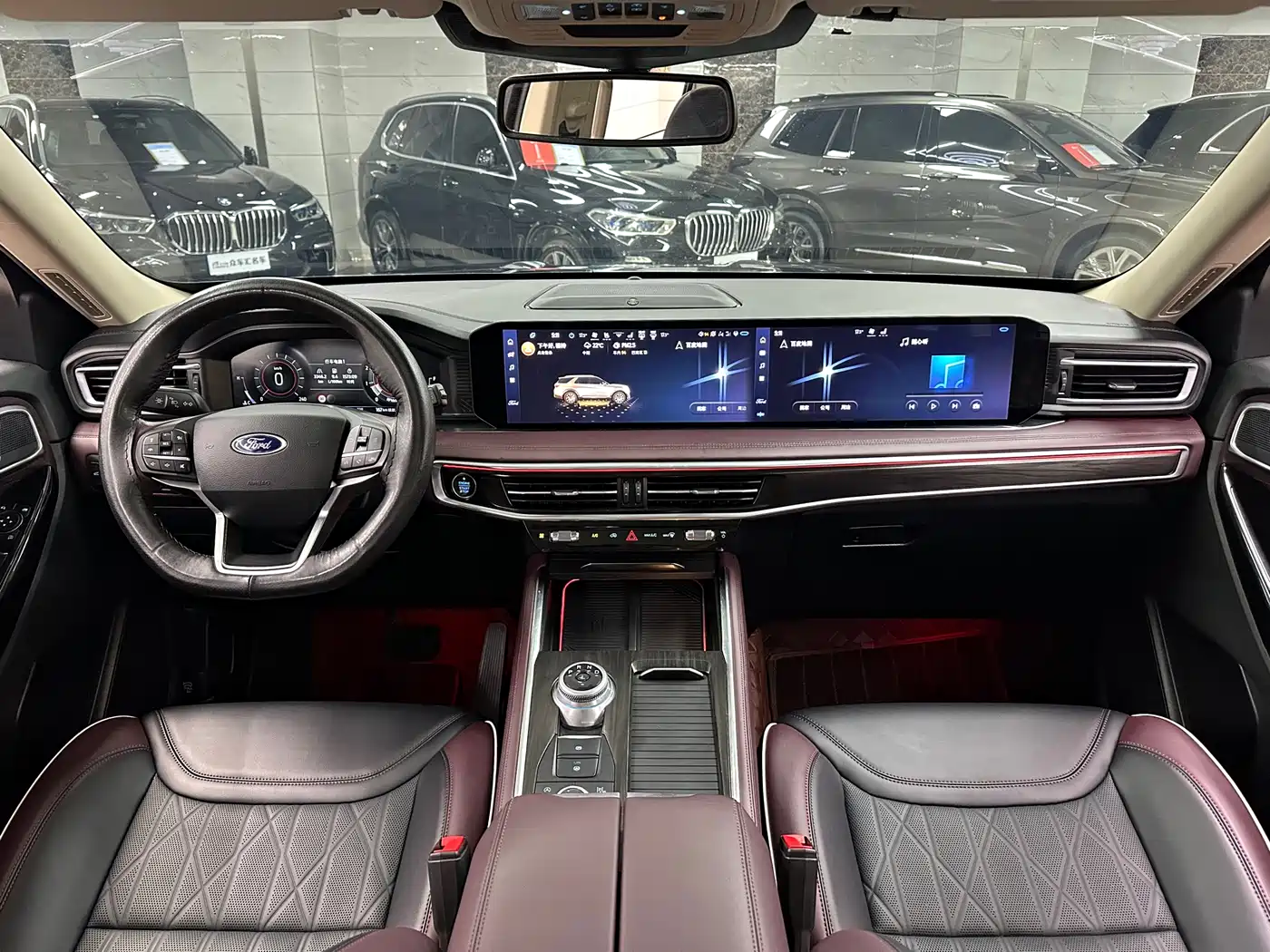 FORD EXPLORER
