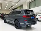 صورة 17 - BMW X7