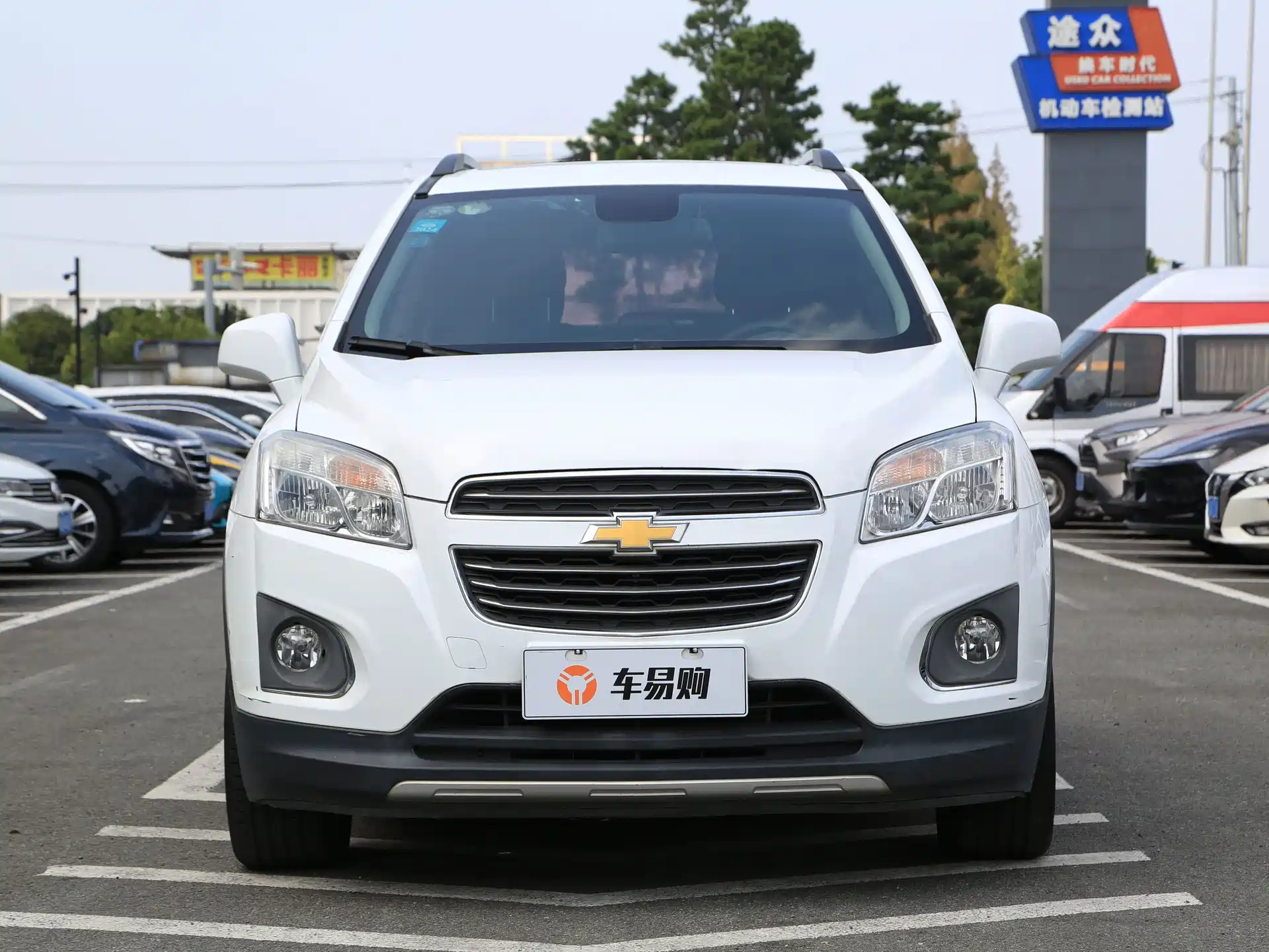 Фото 2 - Chevrolet Trax