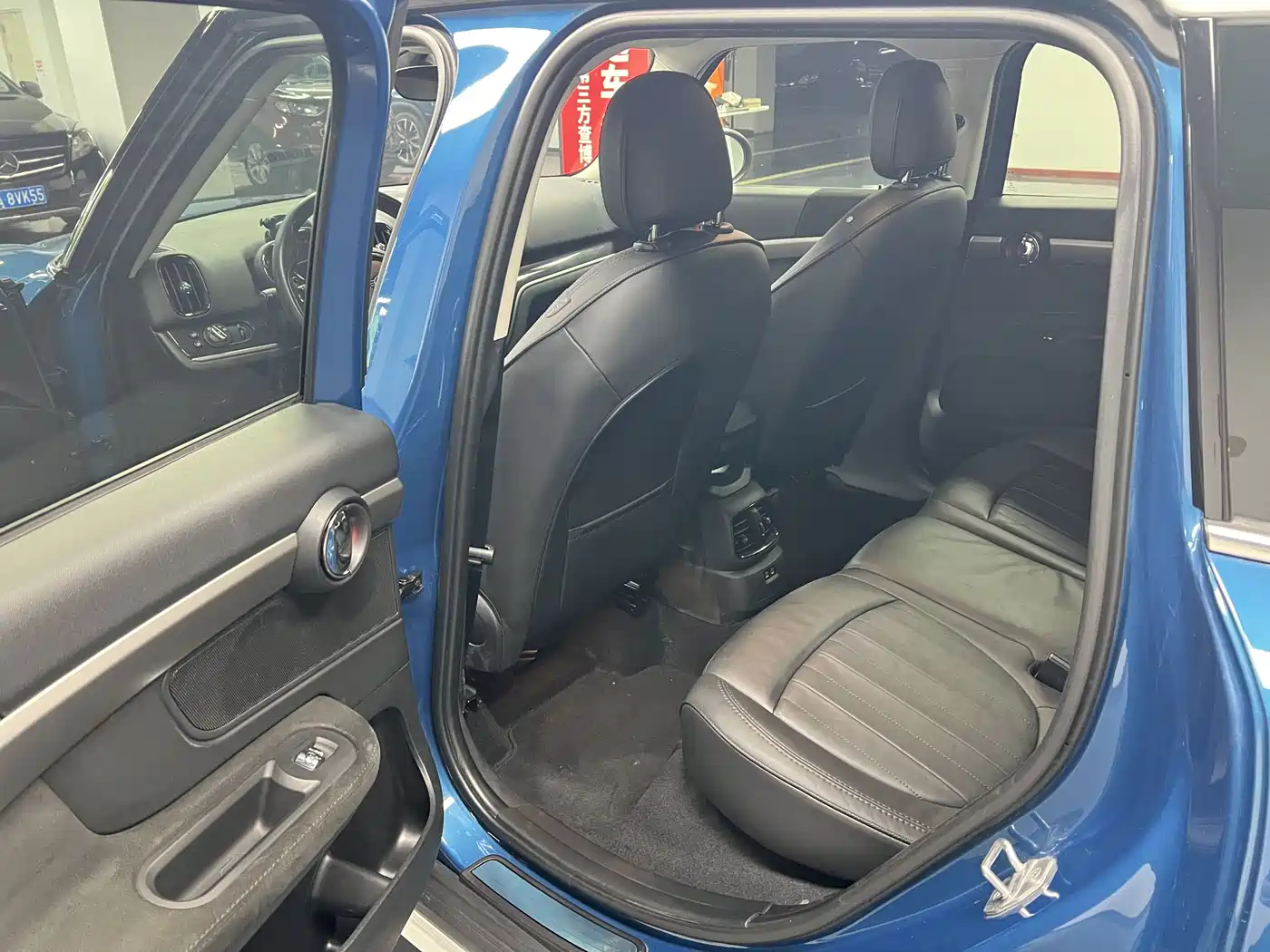 MINI COUNTRYMAN 2020 2.0T COOPER S ALL4 Polar Edition фото 6