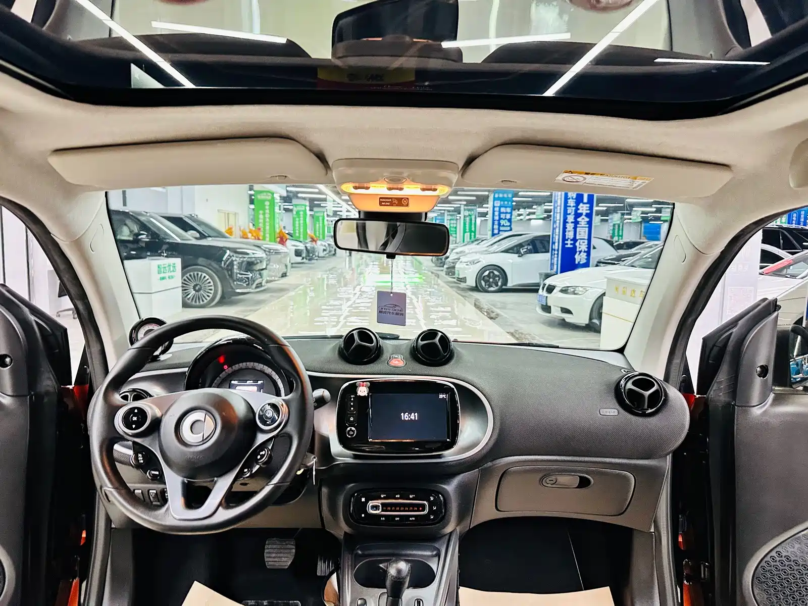 Фото 41 - smart fortwo