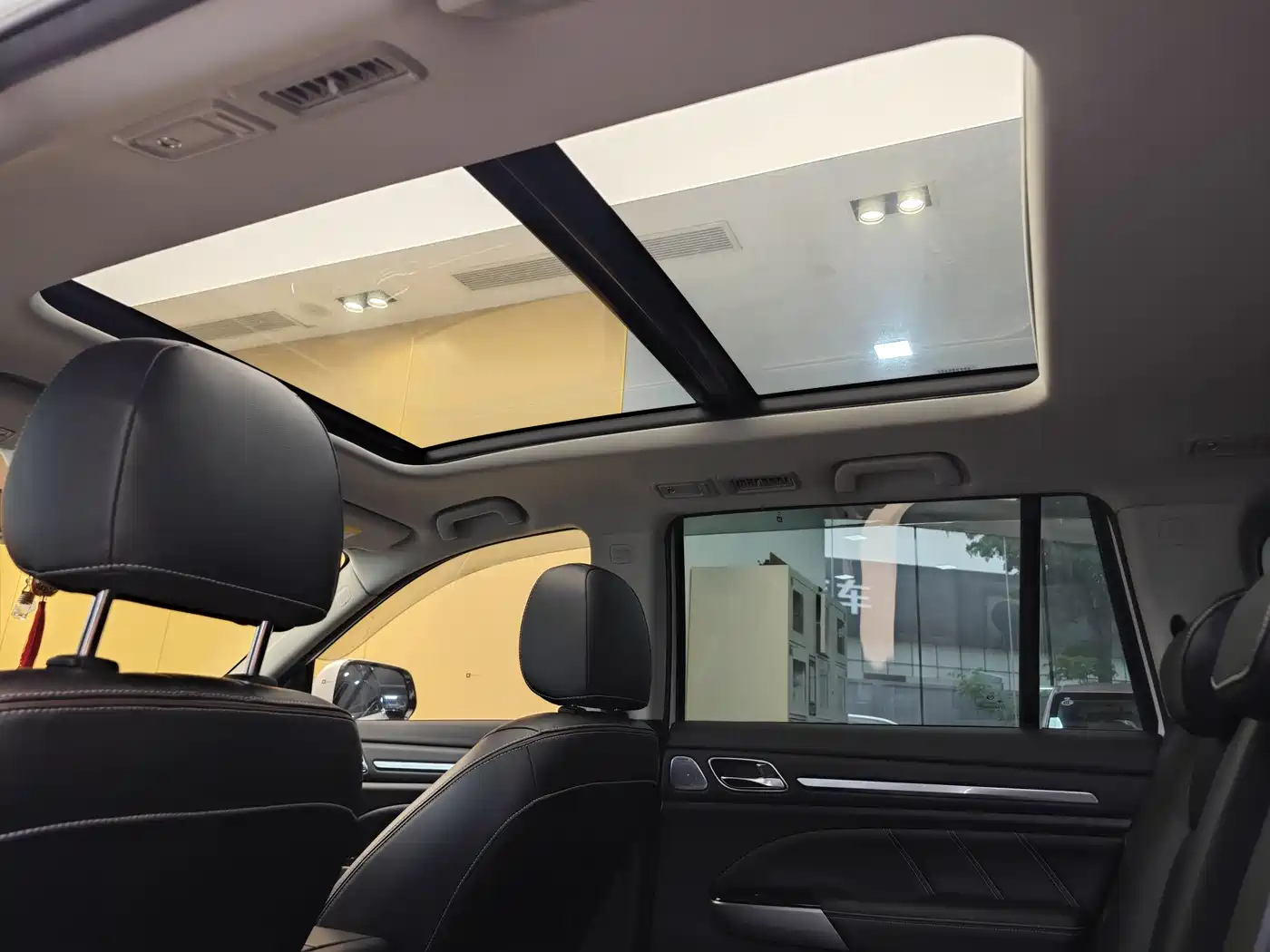 GAC Trumpchi Trumpchi GS8 2020 Model 390T FWD Luxury Smart Connect (7-seater) фото 24